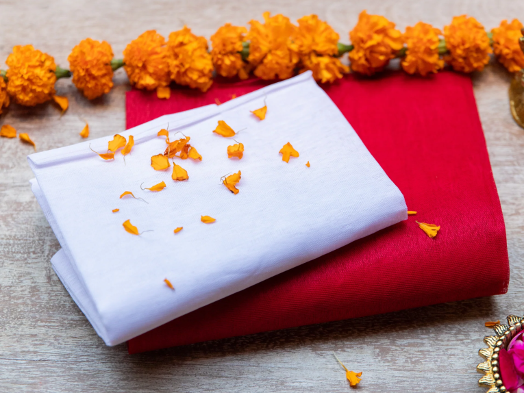 Pooja Cloth Cotton Red-white - Megh